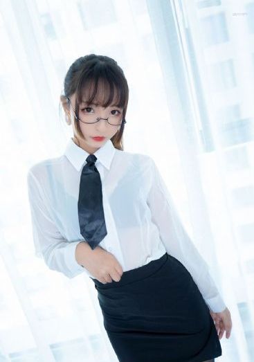 欧美人妻校园春色_DVD高清完整版播放