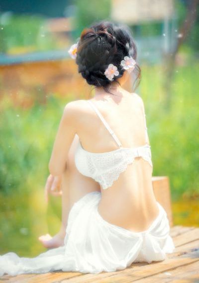 欧美vs亚洲性受_超清日韩电影在线