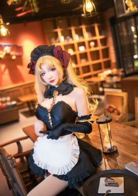 欧美大码模特时尚穿搭_4KBD在线观看