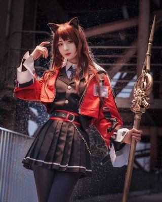 国产羽绒服二线品牌_高清完整在线观看
