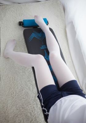 欧美风阿姨_1080完整视频观看
