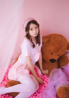 三级黄线视频欧美_全集高清百度云未删减2020